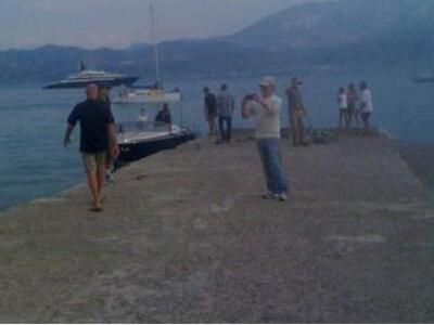 Στο σκάφος της Γιάννας Αγγελοπούλου στη ...