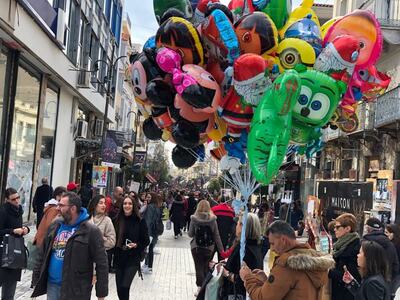 "Μύρισε" Χριστούγεννα στο κέντ...