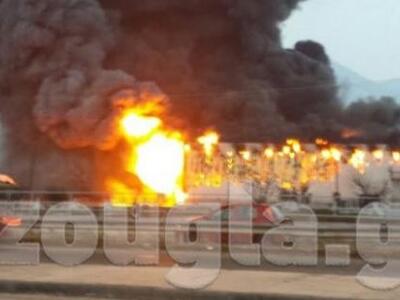 ΤΩΡΑ: Μεγάλη φωτιά σε αποθήκη του εργοστ...