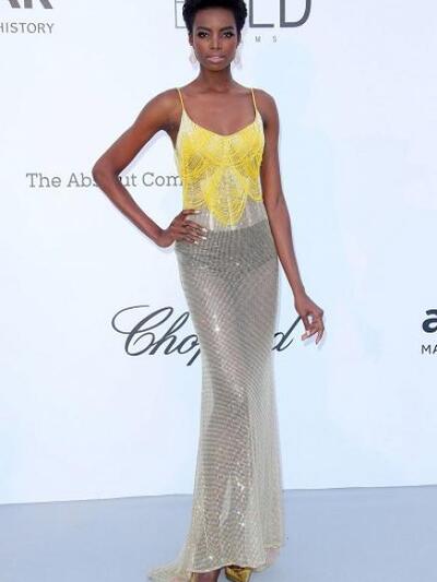 MAΡΙΑ ΜΠΟΡΓΚΕΣ ΜΕ ROBERTO CAVALLI