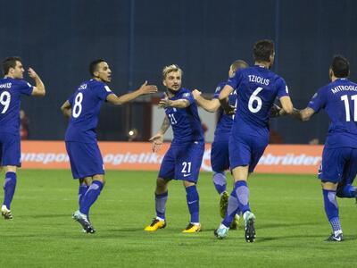 Η Εθνική πανηγυρίζει το γκολ που πέτυχε
