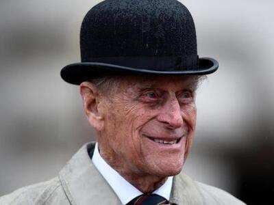 Ο σύζυγος της Ελισάβετ, πρίγκιπας Φίλιππ...