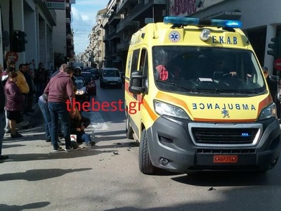 Πάτρα: Επιβάτης δικύκλου τραυματίστηκε μ...