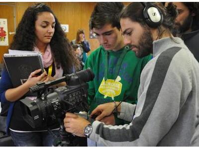 Μεγάλο το ενδιαφέρον για τα κινηματογραφ...