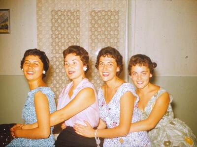 Ελένη Μαρινάκη: Φωτογραφία της μητέρας μ...