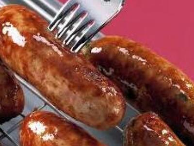 Ο ΕΦΕΤ ανακάλεσε χωριάτικο λουκάνικο, λό...