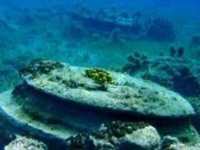 Αρχαίο δημόσιο κτήριο έκρυβε ο βυθός στο...