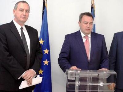 Σώσαμε τους δήμους από χρεοκοπία, είπε α...