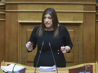 Βουλή: Άγρια κόντρα Κωνσταντοπούλου με β...