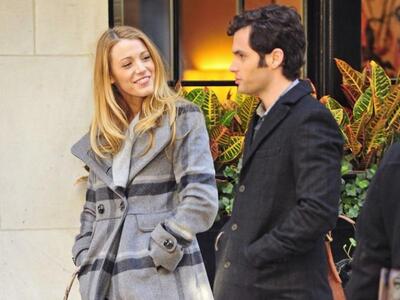 Blake Lively και Penn Badgley στους δρόμ...
