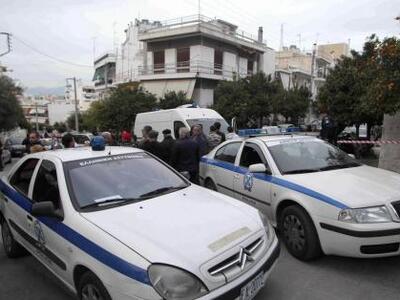 Αγρίνιο: Με το όπλο του γαμπρού του αυτο...