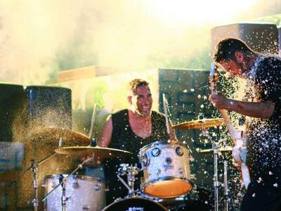 Δείτε τις backstage φωτογραφίες από τα γ...