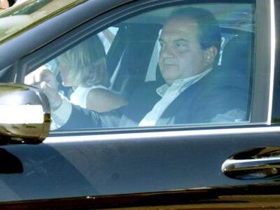 Μυστικά στην Πάτρα με την οικογένειά του...