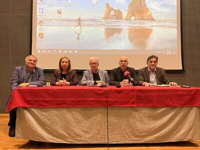 52 χρόνια μετά το Πολυτεχνείο: Αναζητώντ...