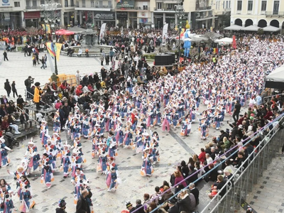 Πάτρα: Με τι καιρό θα γίνουν οι παρελάσε...