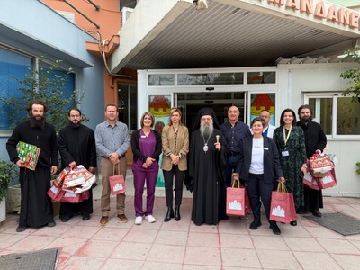 Ο Μητροπολίτης Πατρών Χρυσόστομος επισκέ...