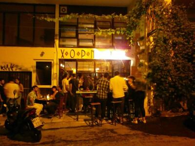 Έκλεισε ένα χρόνο το ΠΟΠ-ΧΟΡΝ και το γιό...