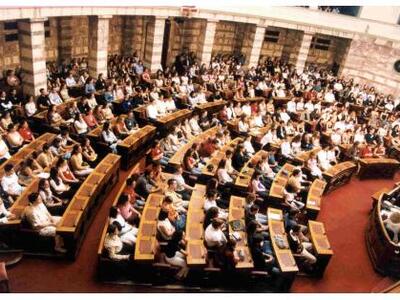 Τροπολογία ρυθμίζει τις οφειλές προς Δήμ...