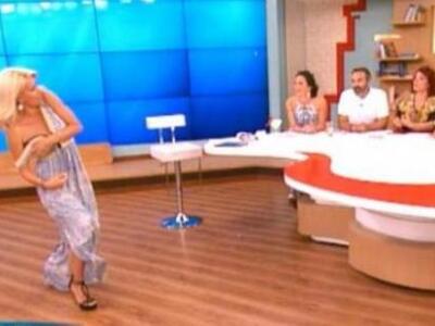 ΔΕΙΤΕ το σέξι ατύχημα της Ελένης Μενεγάκ...