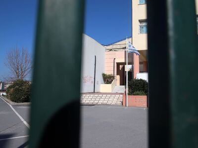 Η πιθανή ημερομηνία για το άνοιγμα των σ...