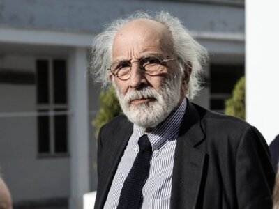 Οι ευχές του Αλ. Λυκουρέζου στον Αλέξη Κ...