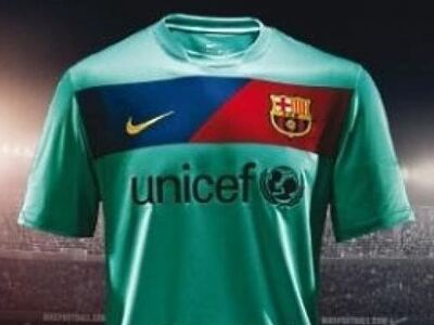 Με πράσινη εμφάνιση η Barcelona τη νέα σεζόν