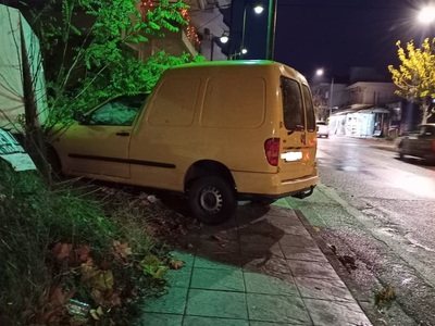 Αγρίνιο: Εκτροπή οχήματος στον Άγιο Κωνσ...