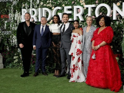 Aναμνηστικό στιγμιότυπο των συντελεστών