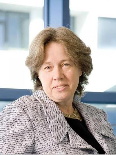 Η Αθηνά Λινού.