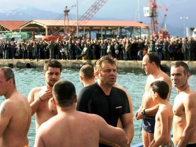 Γιατί αλείφτηκε με βαζελίνη ο Απόστολος Γκλέτσος;