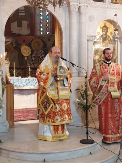 Στον Ναό του Αγίου Βασιλείου Βραχνεΐκων λειτούργησε την Κυριακή 27 Φεβρουαρίου ο Μητροπολίτης Χρυσόστομος