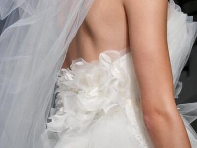 Πάτρα: Είστε άπορη, άγαμη και ορφανή; Δι...