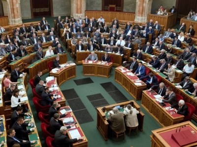 Στη Βουλή των Σκοπίων σήμερα η αλλαγή το...