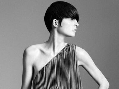 Η Στέλλα Τέναντ στην ανοιξιάτικη καμπάνια ZARA 