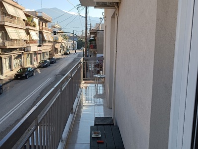 Ενοικιάζεται διαμπερές οροφοδιαμέρισμα 9...