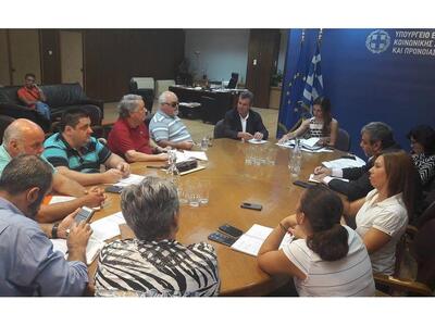 Ο Αντώνης Χαροκόπος στη συνάντηση της αν...