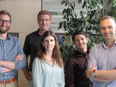 Μια νέα ελληνίδα επιστήμονας, δημιούργησ...