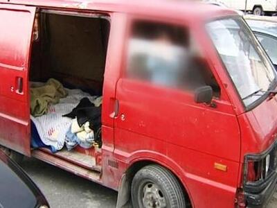 Συγκλονιστικό: Μια 5μελής οικογένεια ζει...