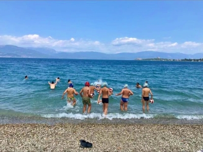 Προπόνηση στη θάλασσα οι μικροί της ΝΕΠ - ΦΩΤΟ