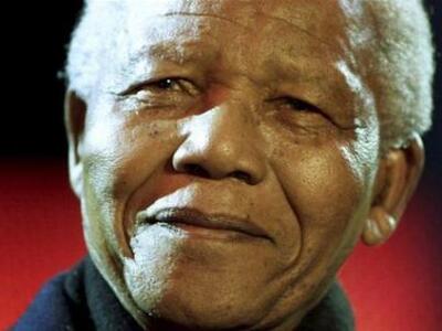 Σε μη αναστρέψιμο κώμα ο Μαντέλα, μεταδί...