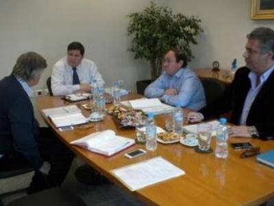 Βάσεις για τη στρατηγική συνεργασία των ...