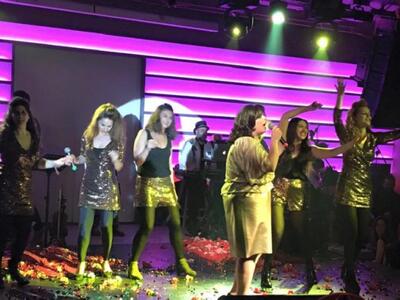 ΤΙ ΣΥΝΕΒΗ ΣΤΑ «ΤΑΛΕΝΤΑ»: ΠΟΛΥ ΦΟΛΚΛΟΡ ΦΕ...