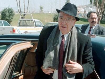 Η ιστορία του ΠΑΣΟΚ μέσα από 23 αφίσες 