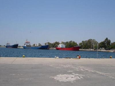 Προσάραξη σκάφους στο Μεσολόγγι -Επιχείρ...