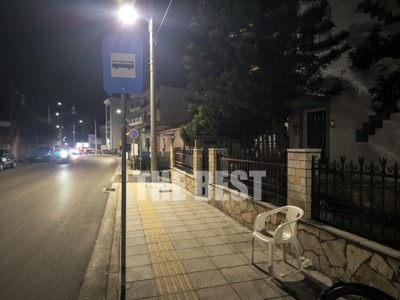 Πάτρα: Η πιο… άνετη στάση λεωφορείου της πόλης! 