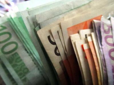 Λεφτά υπάρχουν για τα κόμματα! Πως μοιρά...