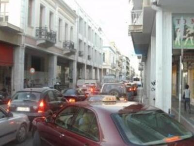 Πάτρα: Επιμένει ο κυκλοφοριακός βραχνάς ...