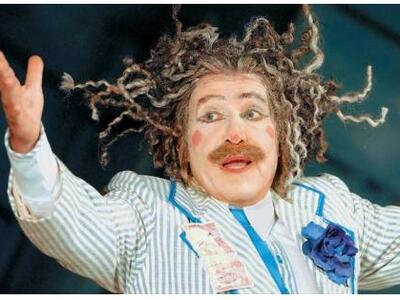 Θύμιος Καρακατσάνης-«Η Πάτρα μ’ έχει τιμ...