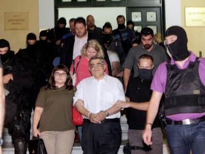 Στις ανακρίτριες σήμερα οι προφυλακισμέν...