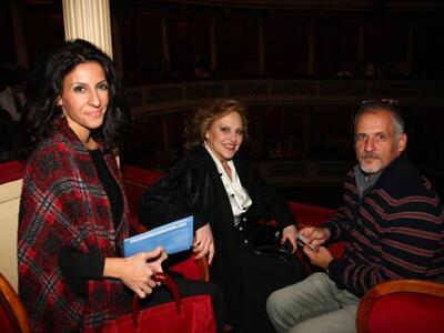 Ο Δημήτρης Γεωργαλάς με την αδελφή του κ...